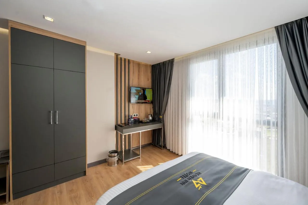 Heaven Inn Airport Hotel Arnavutkoy 3*,